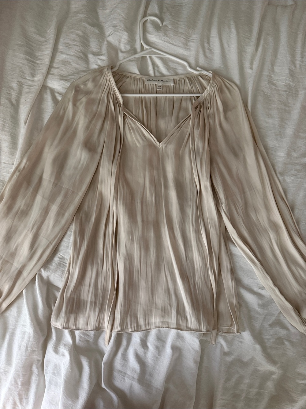 Chelsea & Theodore Pale Cream V-Neck Peasant Blouse